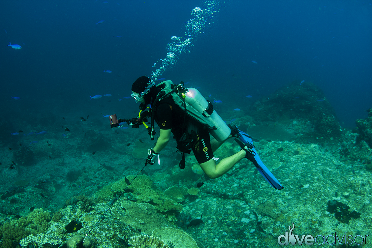 Having a guide who takes pictures for you too, now that's luxury diving...